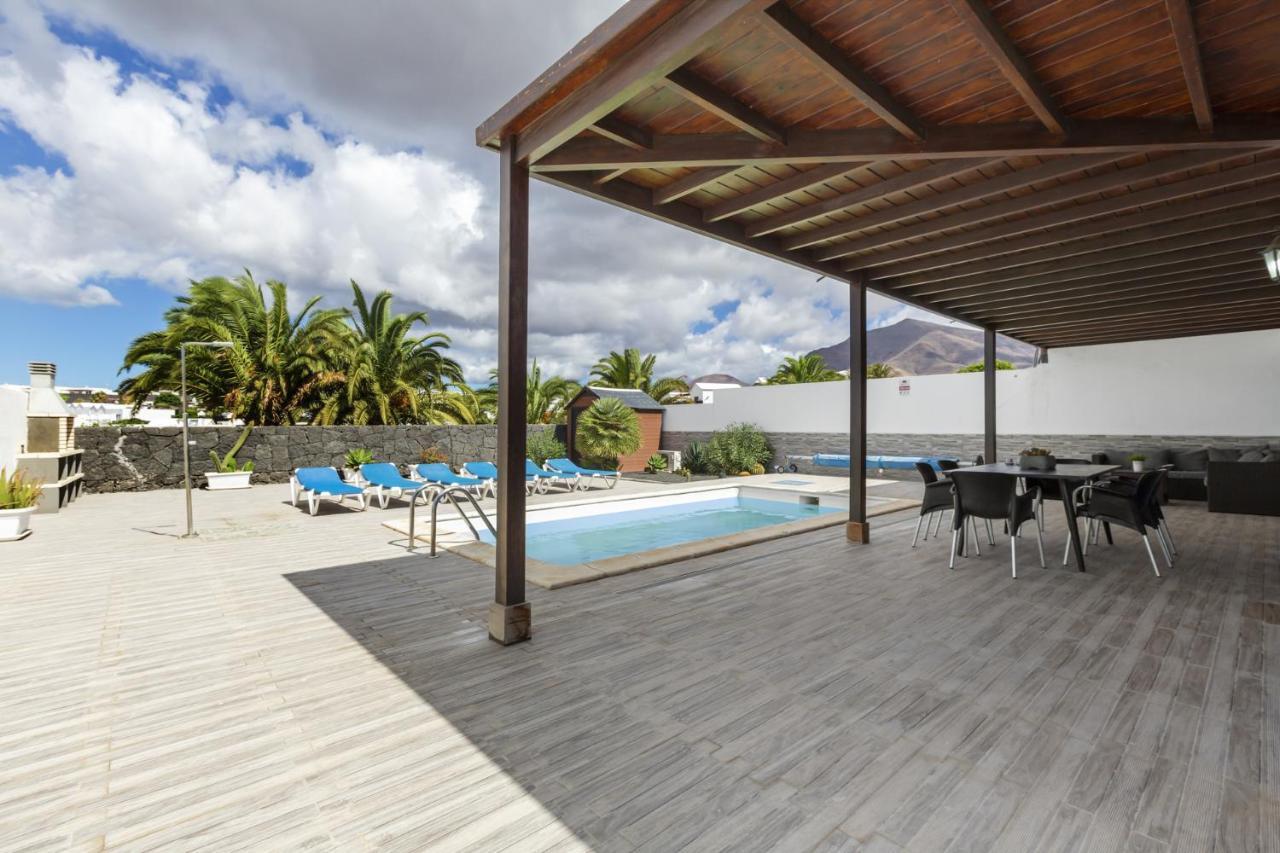 Villa Soleada - Vipvipvillas Плайя-Бланка Екстер'єр фото